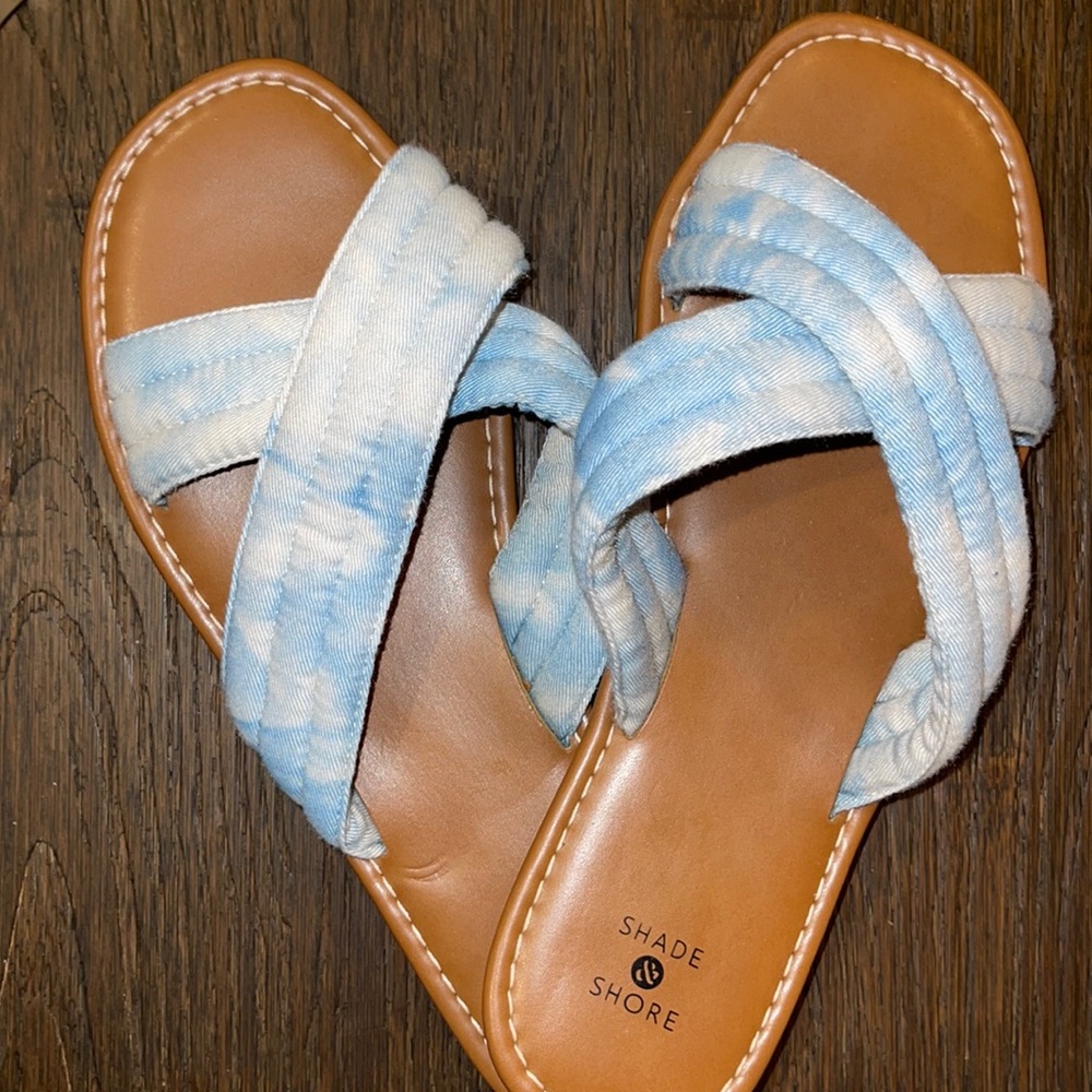 Cloud/Sky Pattern, cushioned strap sandals